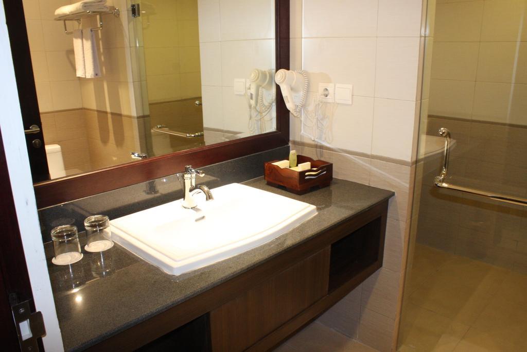 Superior Double or Twin Room,128520750:JPEG