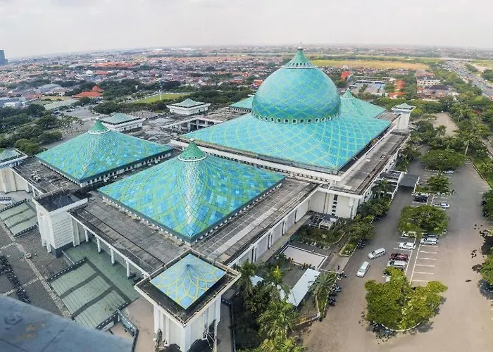 Hotel O Petraya Residence Near City Of Tomorrow Mall Surabaya